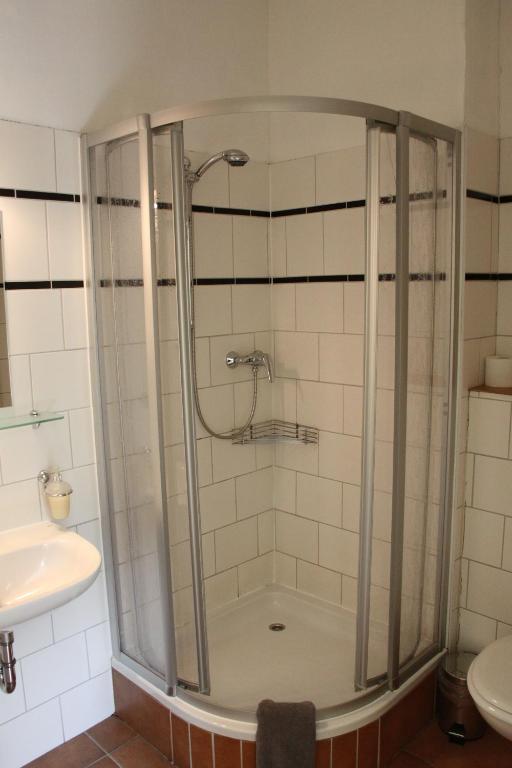 Görlitz Gaestehaus Lisakowski Pension Am Brautwiesenpark מראה חיצוני תמונה